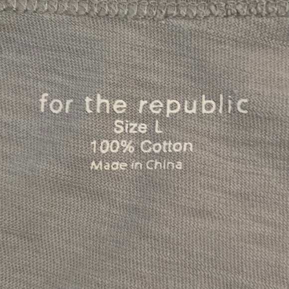 FOR THE REPUBLIC T-SHIRT NWOT SIZE LARGE - Picture 5 of 5